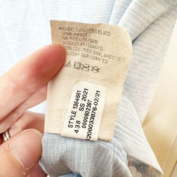 Under Armour Women's Open Back Sport Top, Light Blue, Short Sleeve Size Small SM - Picture 8 of 8